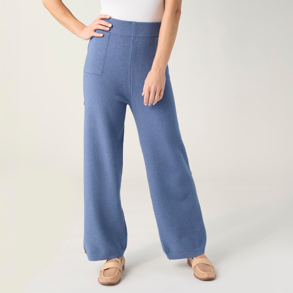 Heavenly-Luxe Button Detail Pant