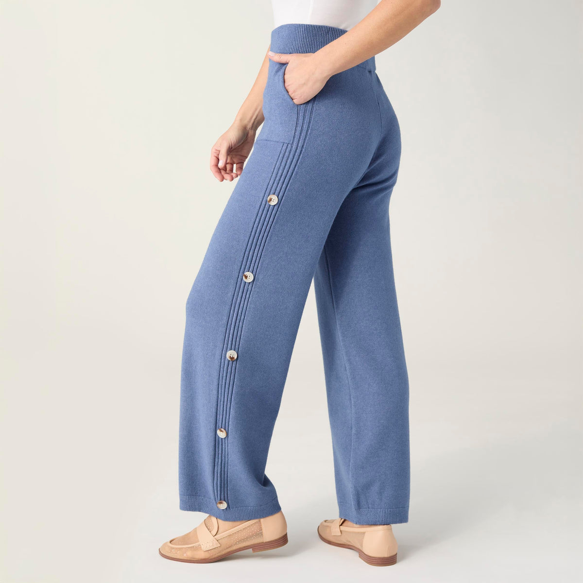 Heavenly-Luxe Button Detail Pant